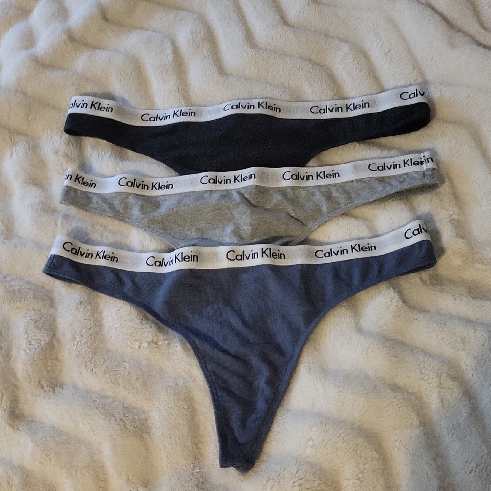 NWOT Calvin Klein Cotton Thong Set With Signature Waistband - Women's